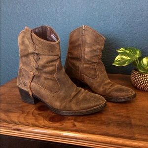 Born Karin Western Leather Ankle Boots in Tobacco